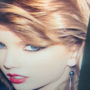 Meet your Posher, Clark